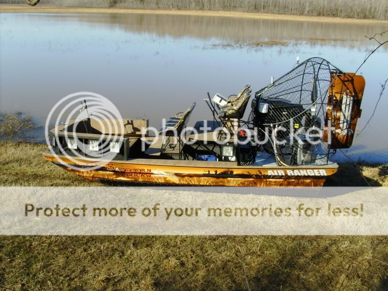 Pictures of AirRanger Bowfishing Boats